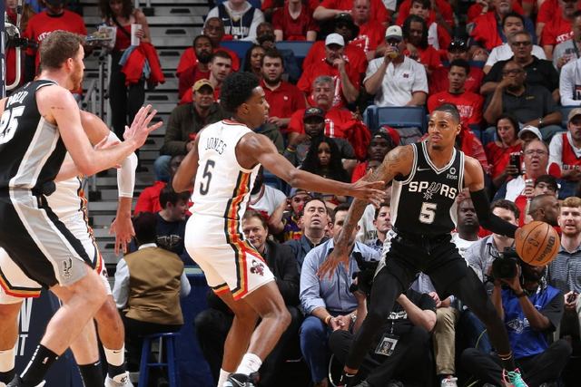 开云体育官方网站穆雷在MAD比赛中比赛规则变更，比赛局势复杂引发热议！