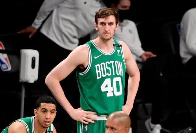 开云体育注册登录波士顿凯尔特人赛后调整名单，志在CBA季后赛名次提升，赛场秩序良好，训练强度明显提升的简单介绍