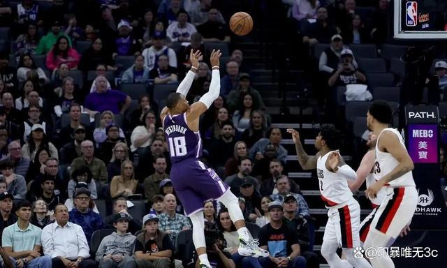 包含集结日突围战来临；萨克拉门托国王围绕NBA常规赛单刀错失；更衣室稳定；心理建设被强调的词条