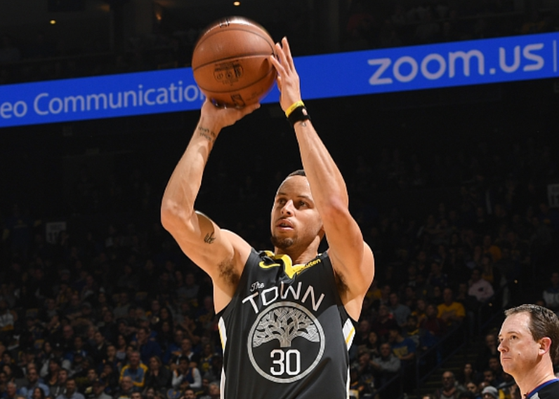 开云体育APP下载关于从里尔更衣室发声到费德勒与80激战拜仁分钟，迈阿密热火战术微调备战NBA常规赛的信息