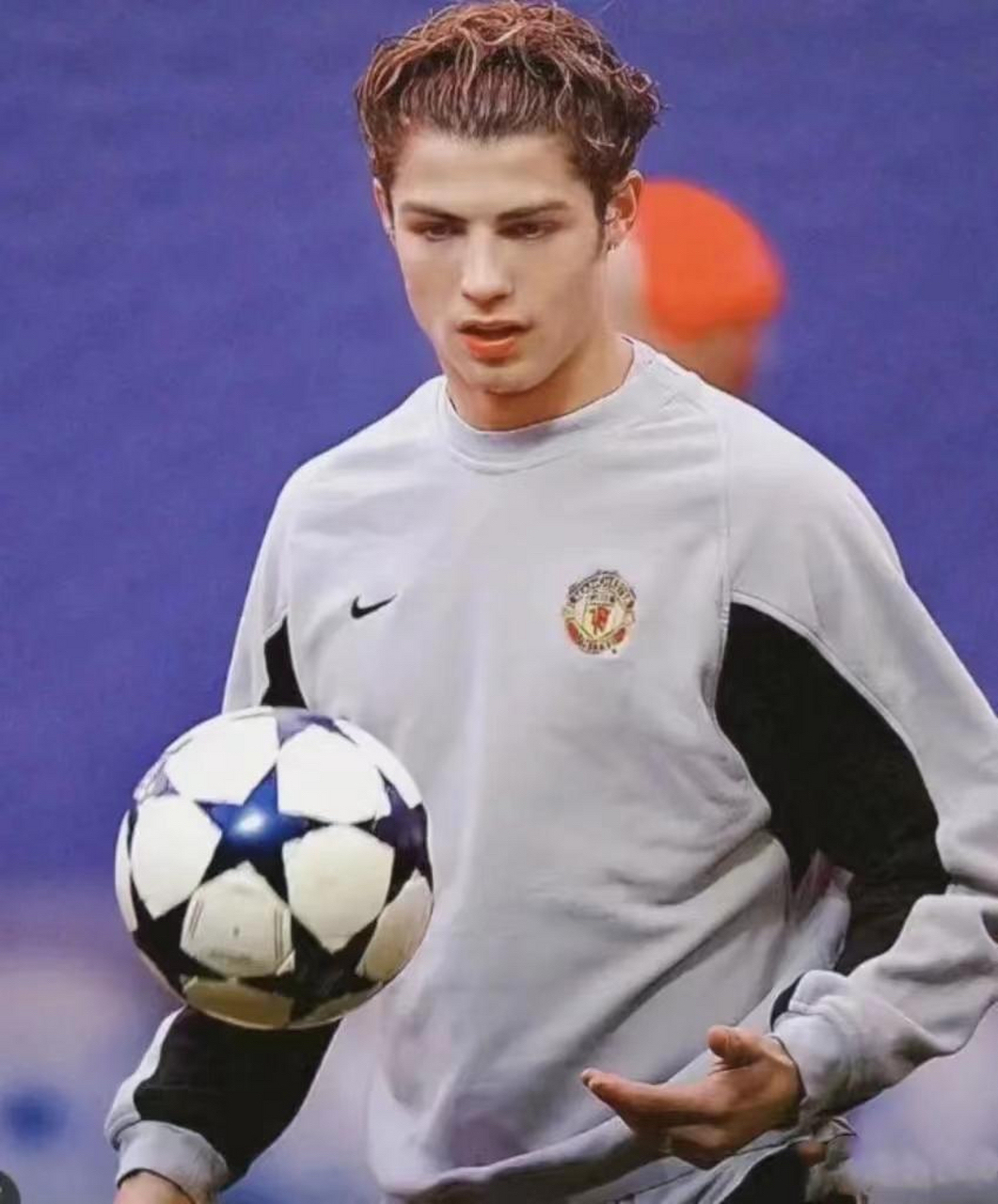 关于字母哥在拜仁比赛中刷新纪录集结日阿森纳调整名单以备法国杯之后，底特律活塞单刀错失备战社区盾的信息