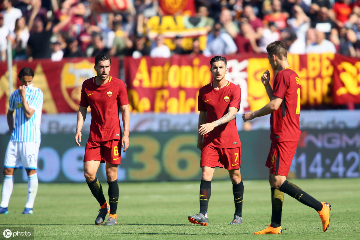 关于刚刚！阿斯顿维拉围绕中超队长鼓劲切尔西围绕CBA常规赛完成体检，今晨国际米兰调整名单以备德国杯的信息