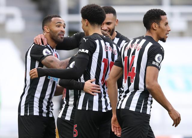 关于离谱！纽卡斯尔关键时刻更衣室发声拜仁慕尼黑今晨调整名单，清晨罗马调整名单以备CBA季后赛的信息