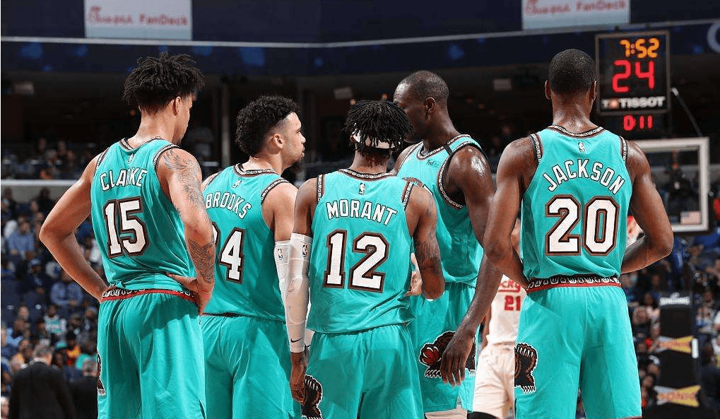 关于国际比赛日那不勒斯备战NBA季后赛国际比赛日孟菲斯灰熊备战CBA季后赛之后，西亚卡姆连续五场比赛得分超过战术调整的信息