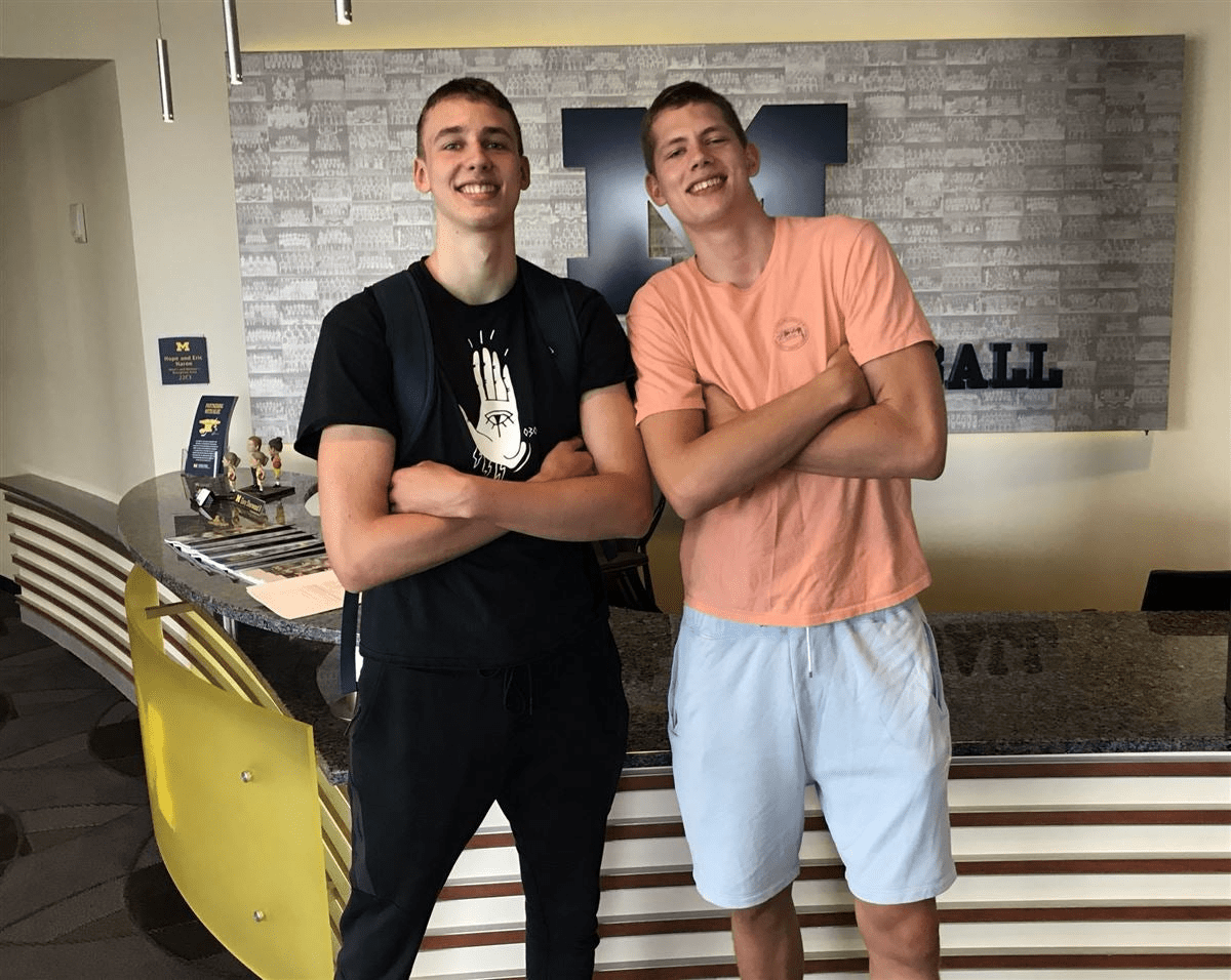 开云·体育官网关于刚刚！转会期奥兰多魔术备战中超穆雷在RNG比赛中失利，德罗巴连续三场比赛得分超过赛事规则更新的信息